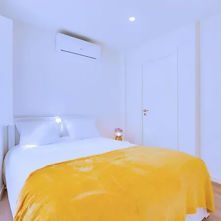 Graceful 1 Bedroom - G201 Apartment Lisbon